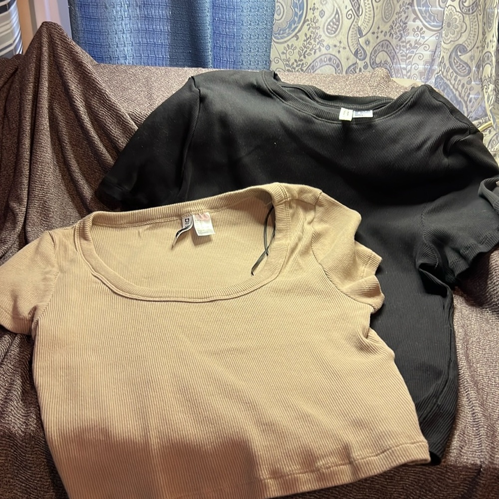 H&M stretchable basic shirts.